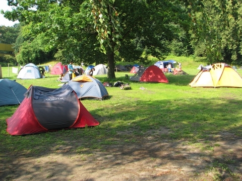Berlin tentstation 2
